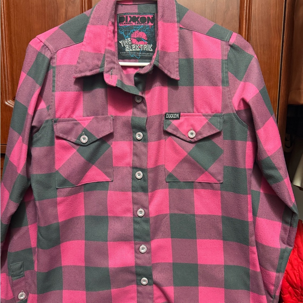 DIXXON Hot Pink & Gray Plaid Button-Flannel Shirt- THE ELEKTRIK